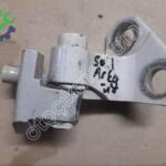 VOLKSWAGEN GOLF 6 SOL ARKA KAPI MENTEŞESİ