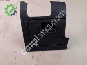 VOLKSWAGEN GOLF 6 TORPİDO SİGORTA KAPAĞI