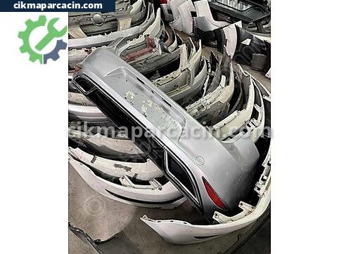 Volkswagen Golf Arka Tampon çıkma parça