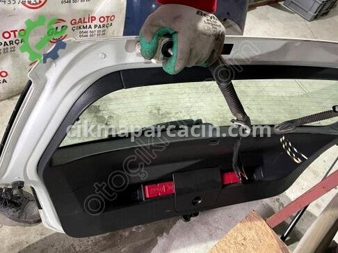 Volkswagen Golf Bagaj Kapağı çıkma parça