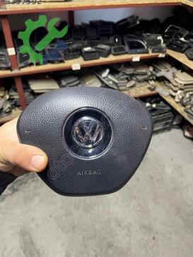 Volkswagen Golf Direksiyon Airbag çıkma parça