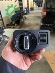 VOLKSWAGEN GOLF 7 FAR ANAHTARI ORJİNAL ÇIKMA