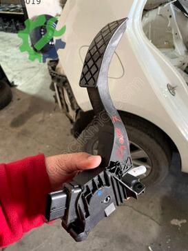 Volkswagen Golf Pedal çıkma parça