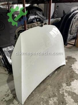 Volkswagen Golf Kaput 5G0823031 çıkma parça