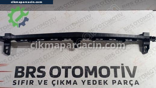 Volkswagen Golf Ön Panjur çıkma parça