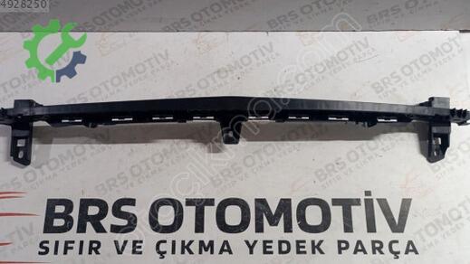 Volkswagen Golf Ön Panjur çıkma parça