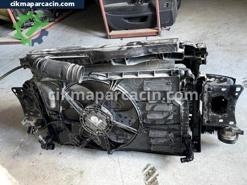 Volkswagen Golf Radyatör çıkma parça