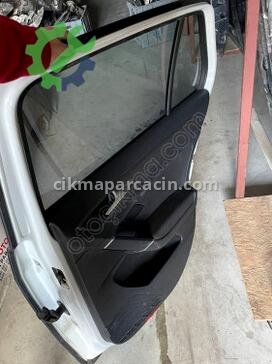 Volkswagen Golf Sağ Arka Kapı 5G4833056 çıkma parça