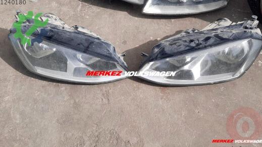 Volkswagen Golf Sağ Ön Far çıkma parça