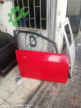 Volkswagen Golf Sağ Ön Kapı çıkma parça
