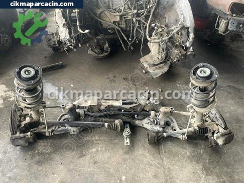 Volkswagen Golf Sağ Taşıyıcı çıkma parça