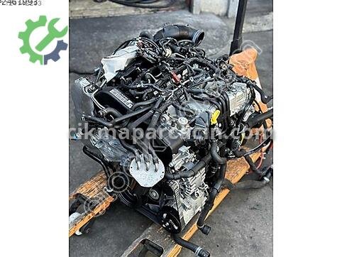 Volkswagen Golf Sandık Motor çıkma parça