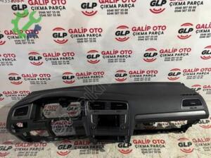 VOLKSWAGEN GOLF 7 TORPİDO BOŞ ORJİNAL ÇIKMA