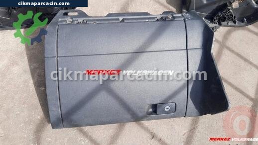 Volkswagen Golf Torpido Kapağı çıkma parça