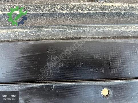 Volkswagen Golf Ön Tampon 5G0805915J çıkma parça