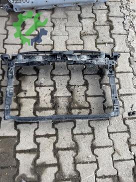 Volkswagen Golf Ön Panel çıkma parça