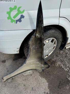 Volkswagen Golf Sağ Ön Çamurluk çıkma parça