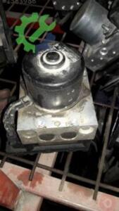 Volkswagen Golf abs beyni  çıkma parçalar  1j0907379g