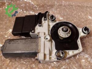 Volkswagen Bora Orijinal Çıkma Arka Cam 9776