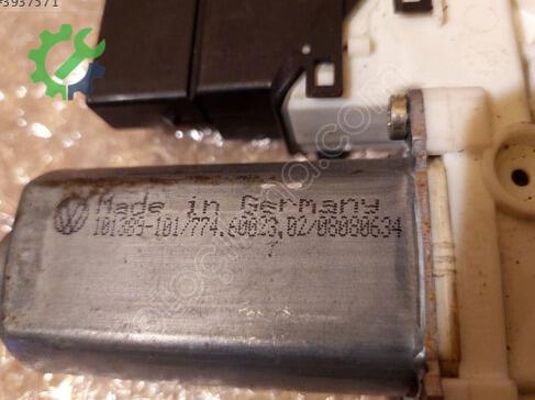 Volkswagen Bora Arka Cam çıkma parça