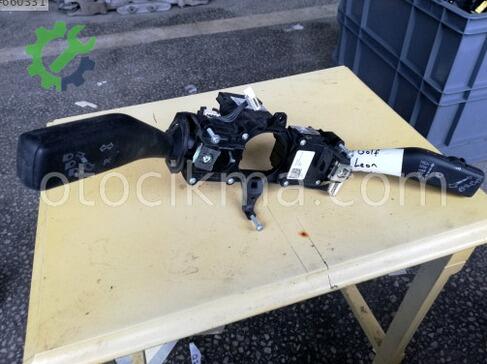 Volkswagen Golf Silecek Kolu çıkma parça