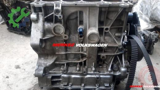 Volkswagen Golf Yarım Motor çıkma parça