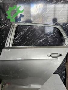 Volkswagen Golf için Sol Arka Kapı (5G4833055) – Oto Çıkma Pa