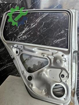 Volkswagen Golf Sol Arka Kapı 5G4833055 çıkma parça