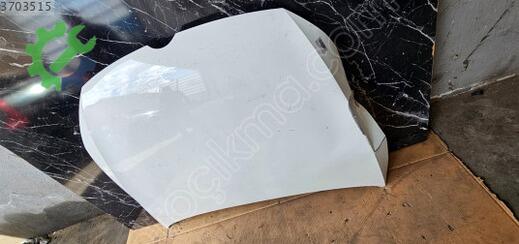 Volkswagen Golf Kaput 5G0823031 çıkma parça