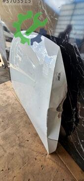 Volkswagen Golf Kaput 5G0823031 çıkma parça