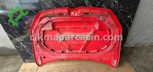 Volkswagen Golf Kaput 5G0823031 çıkma parça