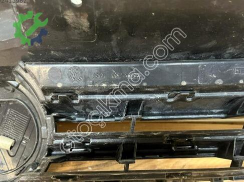 Volkswagen Golf Ön Panjur 5G0853653CD çıkma parça