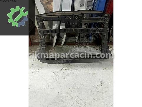 Volkswagen Golf Radyatör Paneli çıkma parça