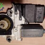 Volkswagen Golf 1998-2004 Orijinal Çıkma Cam Motoru