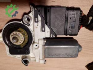 Volkswagen Golf 1998-2004 Orijinal Çıkma Cam Motoru