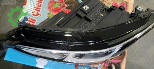 Volkswagen Golf Sol Ön Far çıkma parça