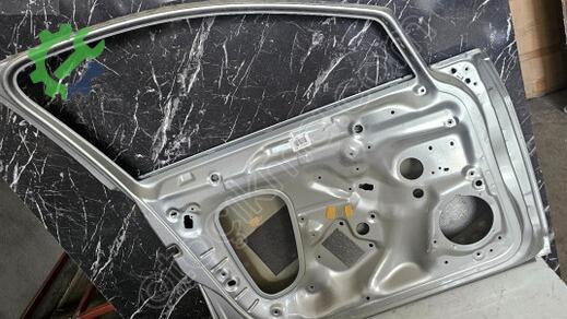Volkswagen Golf Sol Ön Kapı 5G4831055 çıkma parça