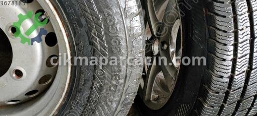 Volkswagen Jetta Jant & Lastik Takımı çıkma parça