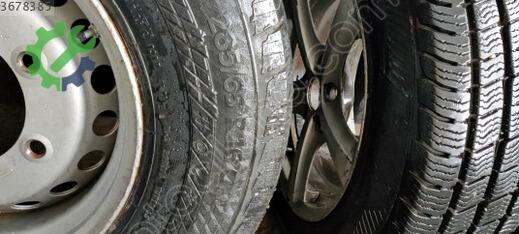 Volkswagen Jetta Jant & Lastik Takımı çıkma parça