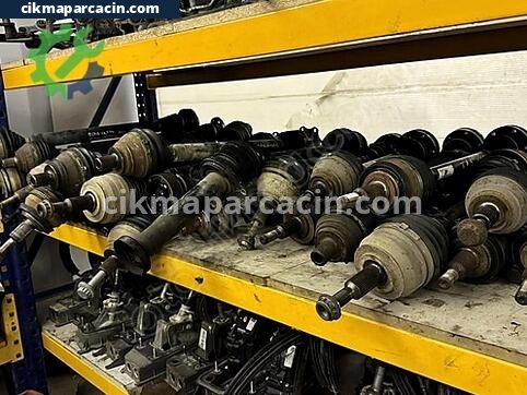 Volkswagen Passat Aks (Sol) çıkma parça