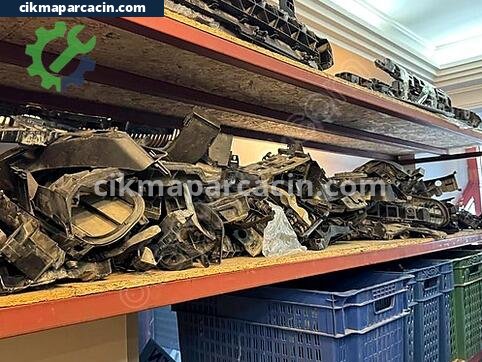 Volkswagen Çamurluk çıkma parça