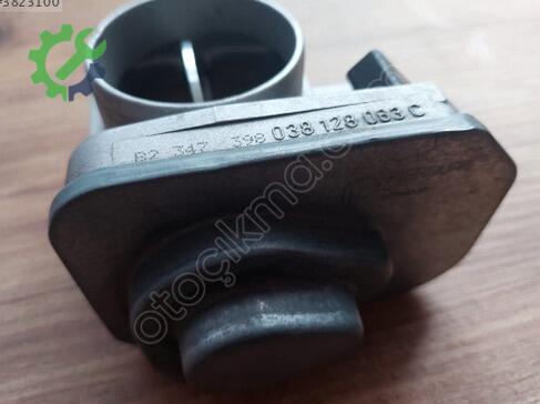 Volkswagen Polo Gaz Kelebeği 038128063C çıkma parça