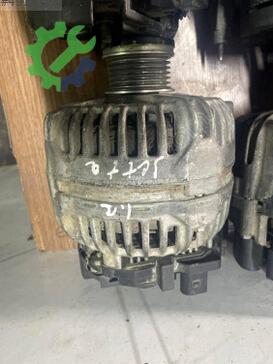 Volkswagen Jetta Şarj Dinamosu çıkma parça