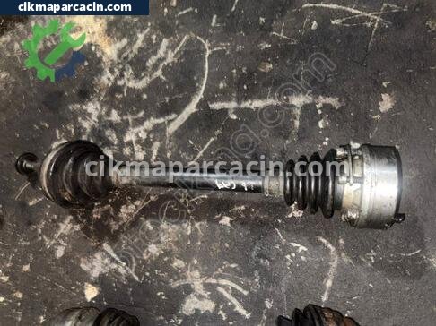 Volkswagen Jetta Sol Aks çıkma parça