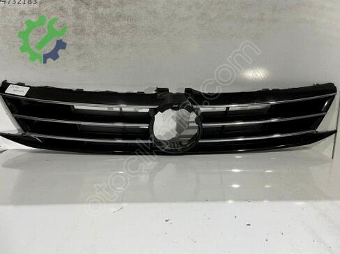 Volkswagen Jetta Ön Panjur çıkma parça