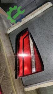 Volkswagen Jetta 2015 bagaj kapağı stop lambası