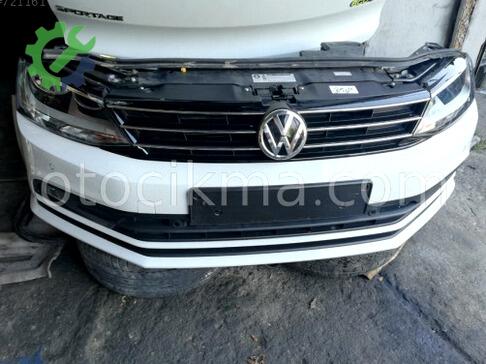 Volkswagen Jetta Ön Tampon çıkma parça