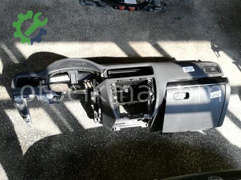 Volkswagen Jetta Torpido çıkma parça