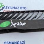 VOLKSWAGEN JETTA ARKA TAMPON TUTUCU ORJİNAL OEM:3G0807863