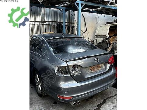 Volkswagen Jetta Bagaj Kapağı çıkma parça
